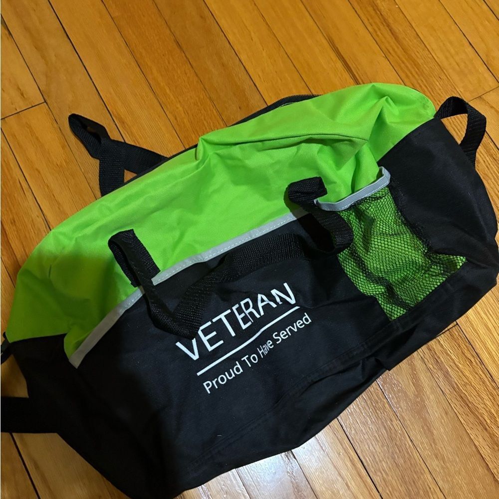 Veteran Green and Black Men's Bag
